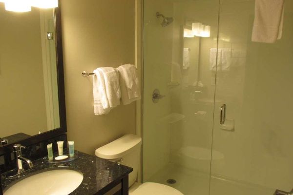 BEST WESTERN HARVEST INN AND S (Grand Forks)